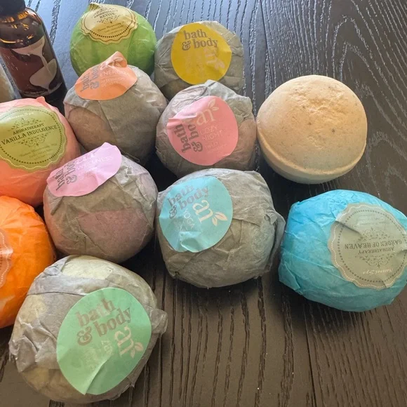 Bath Bombs, Bath Scrub, Oil,  And Bath Bubbles - Picture 4 of 5